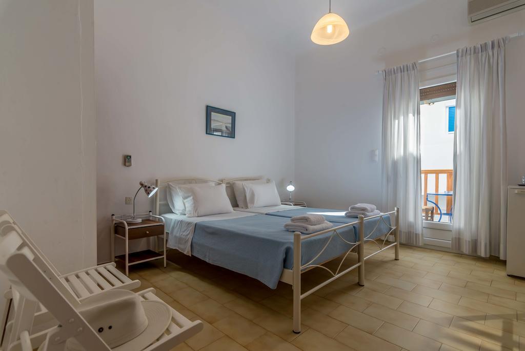 Hotel Delfini 아다마스 외부 사진